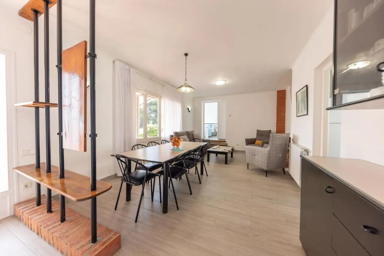 Bravissimo Vil-Les Brusi D S'Agaro Villa Spain
